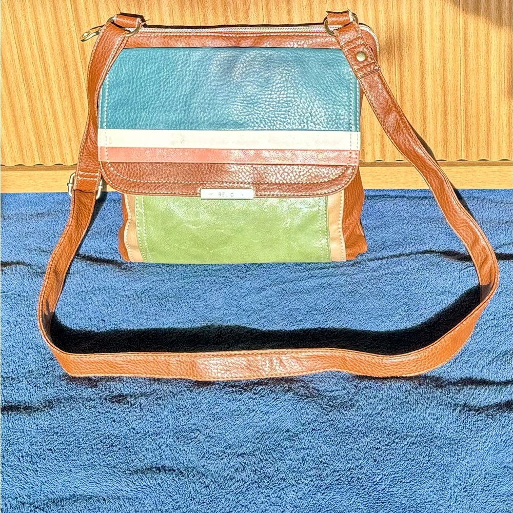 RELIC Crossbody Bag